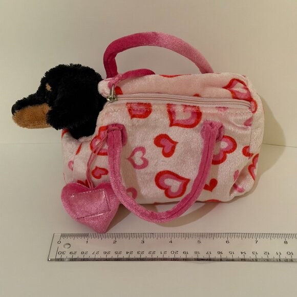 Fancy Pals Dachshund Dog Plush in Purse Heart Print Purse - Picture 5 of 12